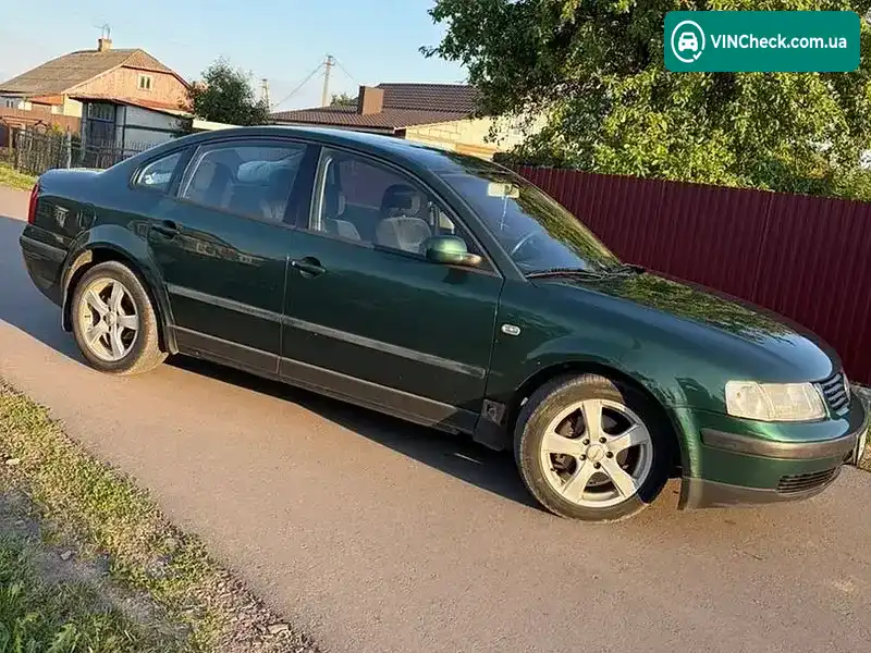 Volkswagen Passat 1999, фото з оголошення 2 з 20, VIN WVWZZZ3BZYX061320