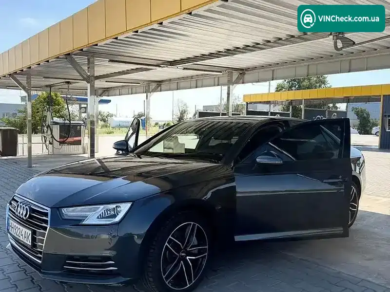 Audi A4 2017, фото з оголошення 1 з 9, VIN WAUANAF48HN029604