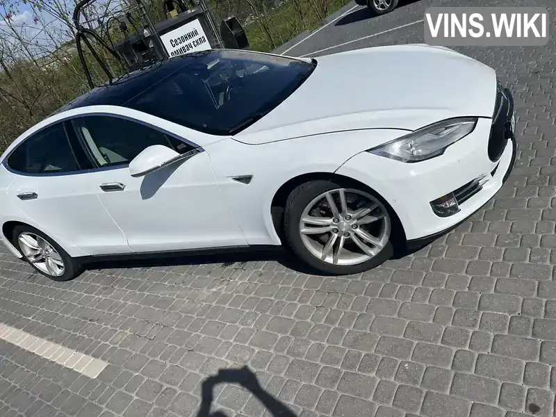 Tesla Model S 2015, фото з оголошення 1 з 21, VIN 5YJSA1H22FFP74763