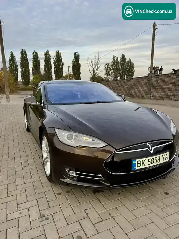 Tesla Model S 2013, фото з оголошення 1 з 20, VIN 5YJSA2DP5DFP19969