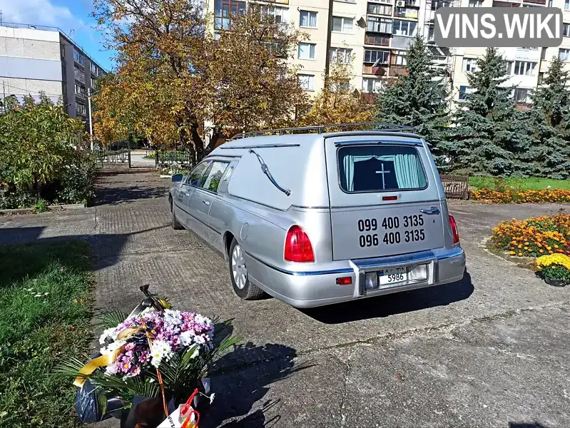 Lincoln Town Car 2004, фото з оголошення 1 з 7, VIN 1LJFM81W74Y669886