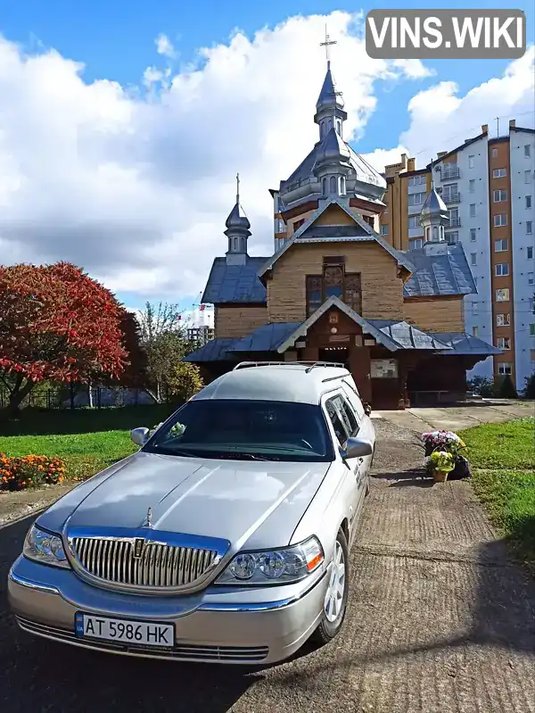 Lincoln Town Car 2004, фото з оголошення 2 з 7, VIN 1LJFM81W74Y669886