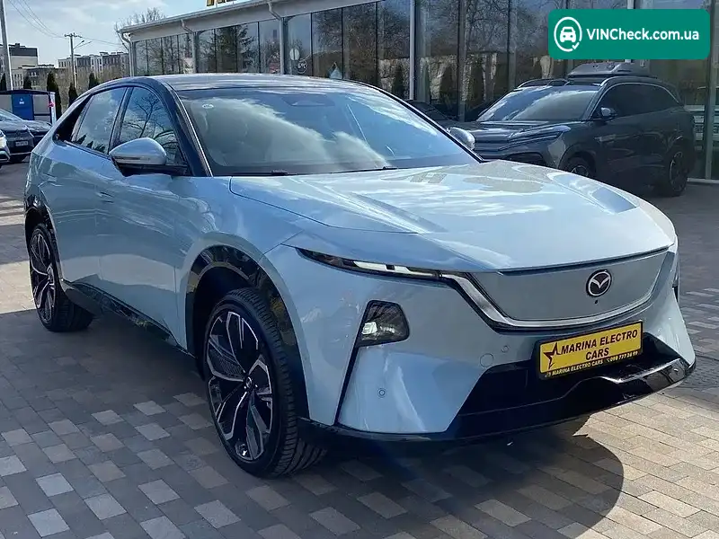 Mazda EZ-60 2025, фото з оголошення 2 з 20, VIN LVRHDCEM0SN012812