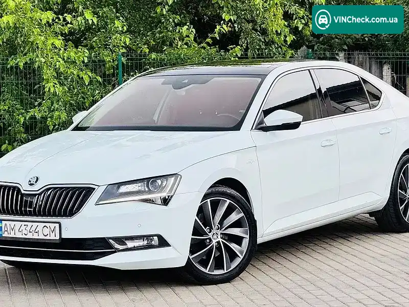 Skoda Superb 2016, фото з оголошення 1 з 20, VIN TMBCJ7NP4H7500531