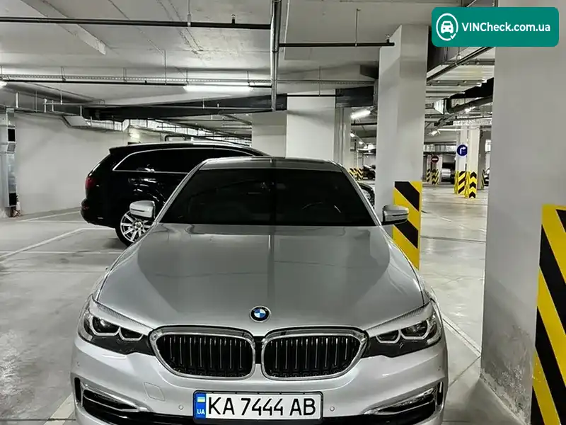 BMW 5 Series 2017, фото з оголошення 1 з 12, VIN WBAJE7C59JWC56948