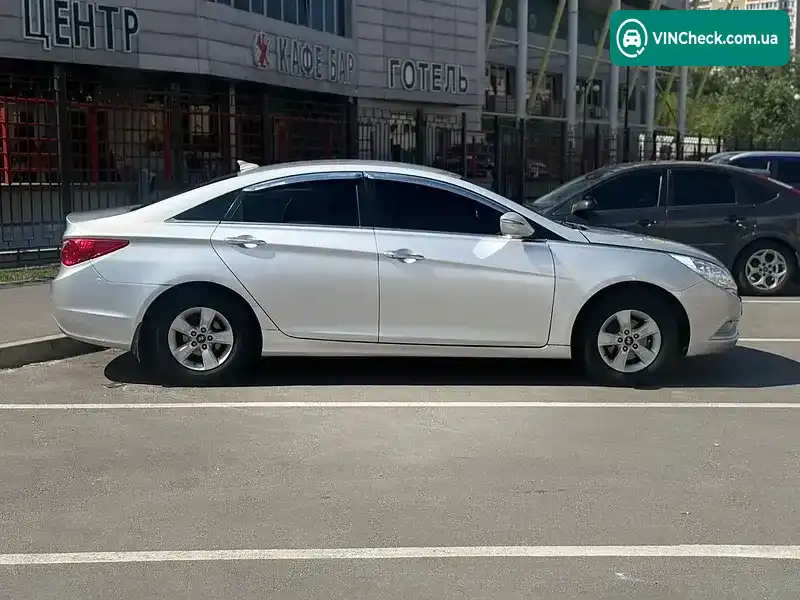 Hyundai Sonata 2012, фото з оголошення 2 з 11, VIN KMHEC41LBCA467406