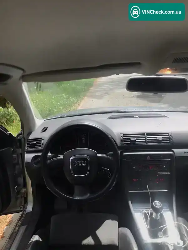 Audi A4 2005, фото з оголошення 1 з 19, VIN WAUZZZ8E25A572610