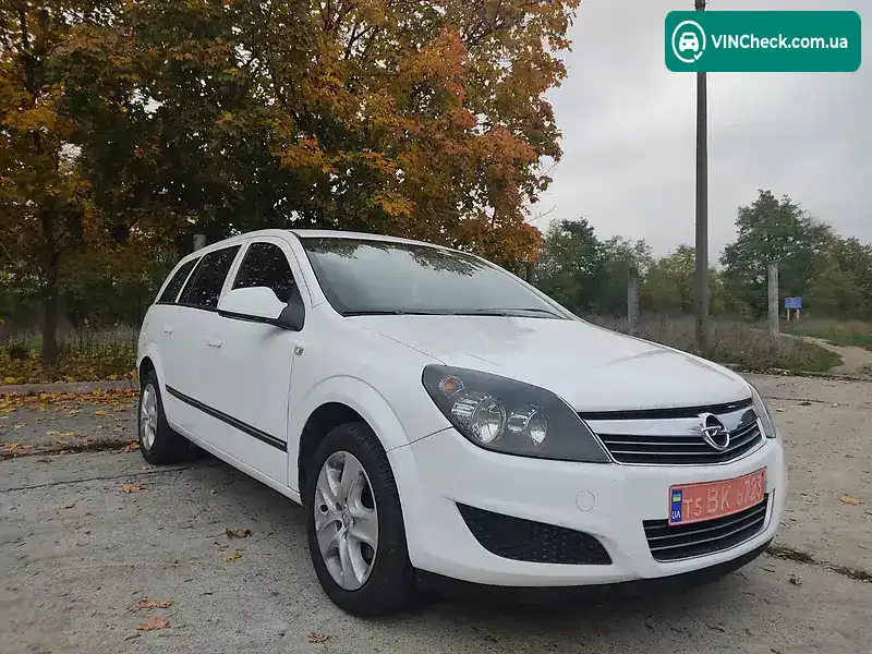 Opel Astra 2012, фото з оголошення 2 з 20, VIN W0L0AHL35C2029008
