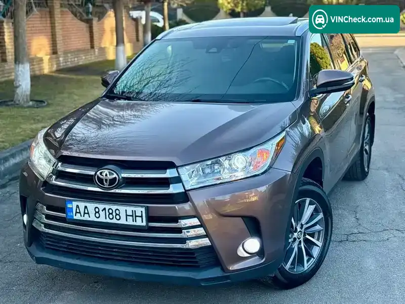 Toyota Highlander 2019, фото з оголошення 2 з 21, VIN 5TDJZRFH2KS945043
