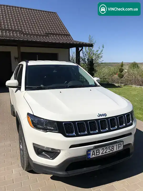 Jeep Compass 2018, фото з оголошення 1 з 20, VIN 3C4NJDBB8KT678641