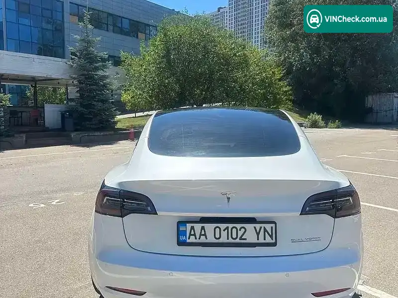 Tesla Model 3 2021, фото з оголошення 1 з 10, VIN 5YJ3E1EC4MF025529