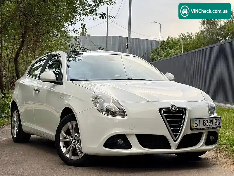 Alfa Romeo Giulietta 2013, фото з оголошення 1 з 20, VIN ZAR94000007209209