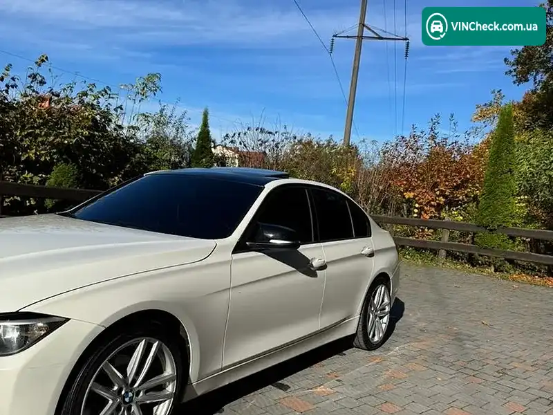 BMW 3 Series 2015, фото з оголошення 2 з 13, VIN WBA3C3C59FK203542