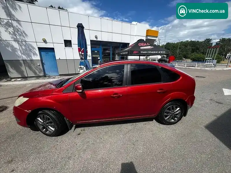 Ford Focus 2010, фото з оголошення 2 з 10, VIN WF0PXXGCDPAY62940
