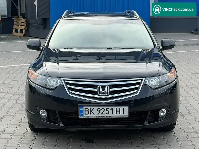 Honda Accord 2010, фото з оголошення 1 з 20, VIN JHMCW3880BC200805