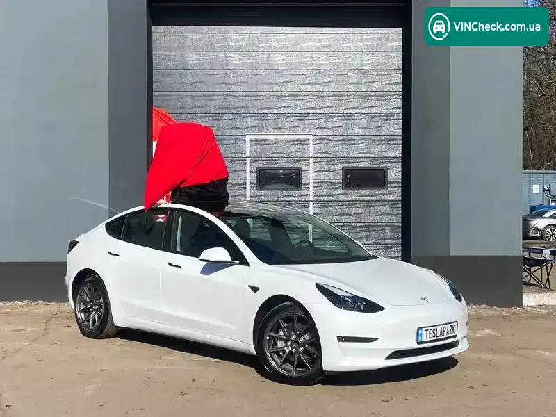Tesla Model 3 2023, фото з оголошення 1 з 21, VIN 5YJ3E1EA2PF577419