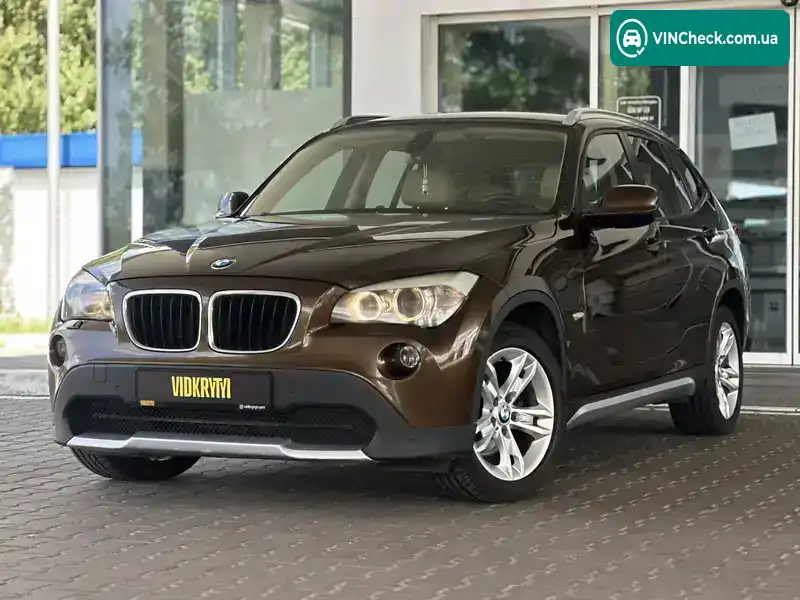 BMW X1 2010, фото з оголошення 2 з 21, VIN WBAVP310X0VN08526