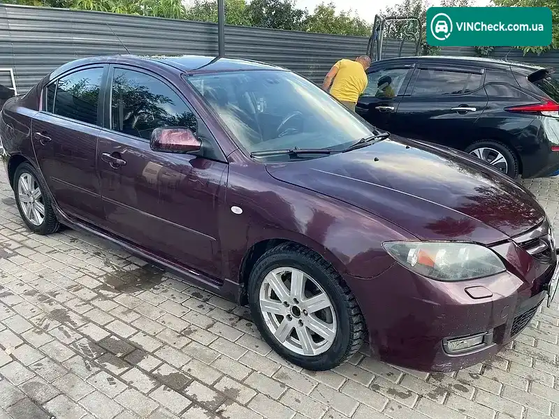Mazda 3 2006, фото з оголошення 2 з 9, VIN JMZBK12F671526970