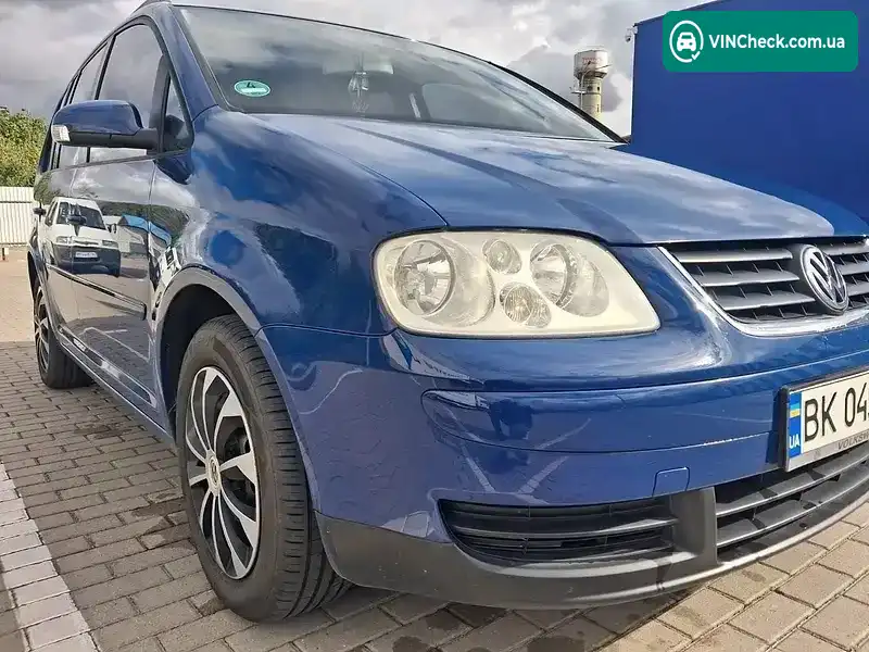 Volkswagen Touran 2004, фото з оголошення 2 з 14, VIN WVGZZZ1TZ4W176147