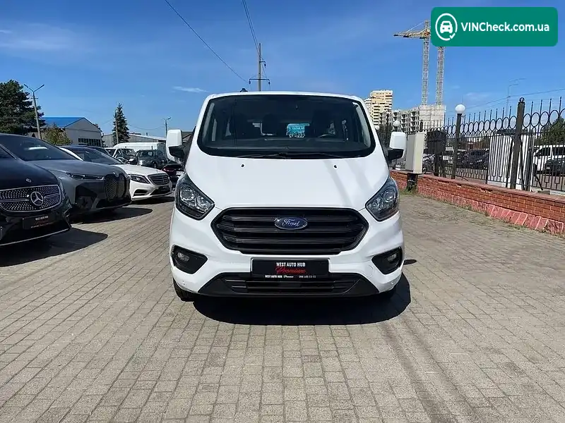 Ford Tourneo Custom 2021, фото з оголошення 2 з 19, VIN WF01XXTTG1MJ83153