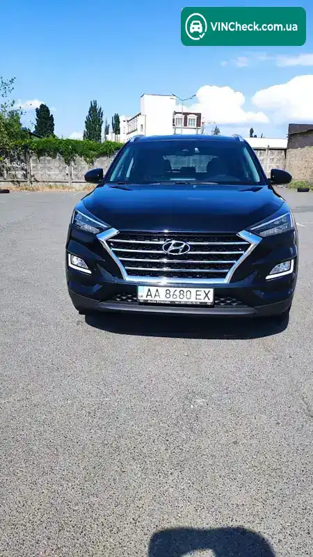 Hyundai Tucson 2018, фото з оголошення 2 з 12, VIN KM8J3CA42KU903191
