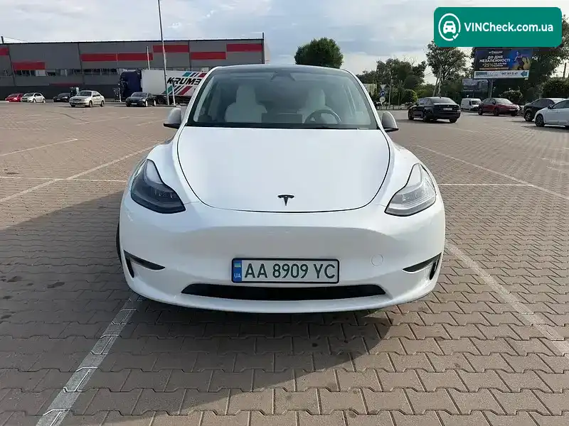 Tesla Model Y 2023, фото з оголошення 1 з 15, VIN 7SAYGDEE1PF841656