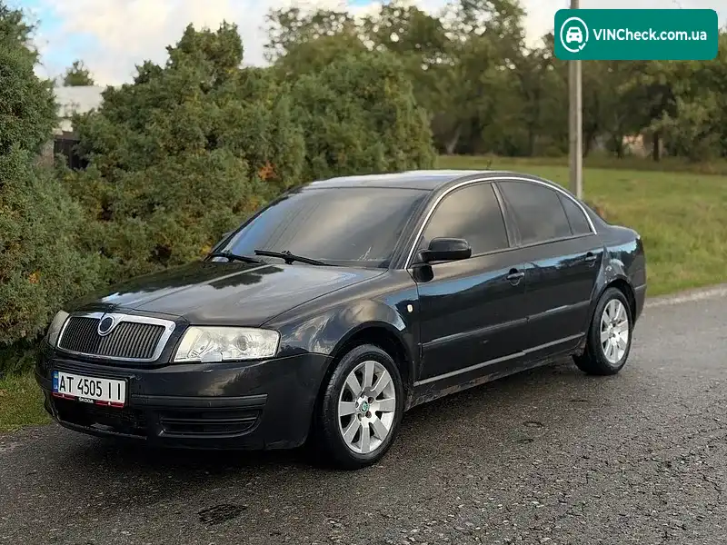Skoda Superb 2003, фото з оголошення 1 з 20, VIN TMBCU63UX39041187