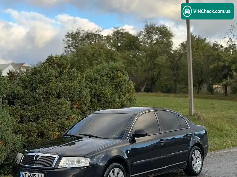 Skoda Superb 2003, фото з оголошення 2 з 20, VIN TMBCU63UX39041187