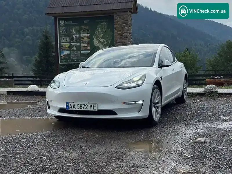 Tesla Model 3 2021, фото з оголошення 2 з 18, VIN 5YJ3E1EB8MF975271