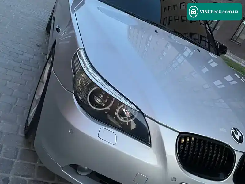 BMW 5 Series 2006, фото з оголошення 2 з 20, VIN WBANJ91040CR70077