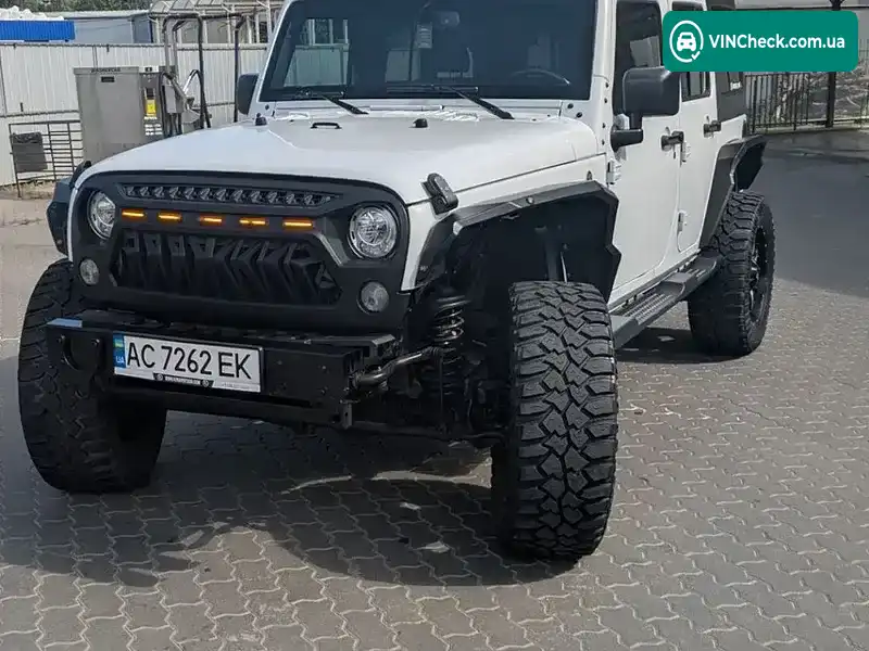Jeep Wrangler 2016, фото з оголошення 2 з 8, VIN 1C4BJWDG5HL561918