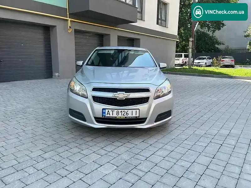 Chevrolet Malibu 2012, фото з оголошення 2 з 20, VIN 1G11D5RR1DF110199