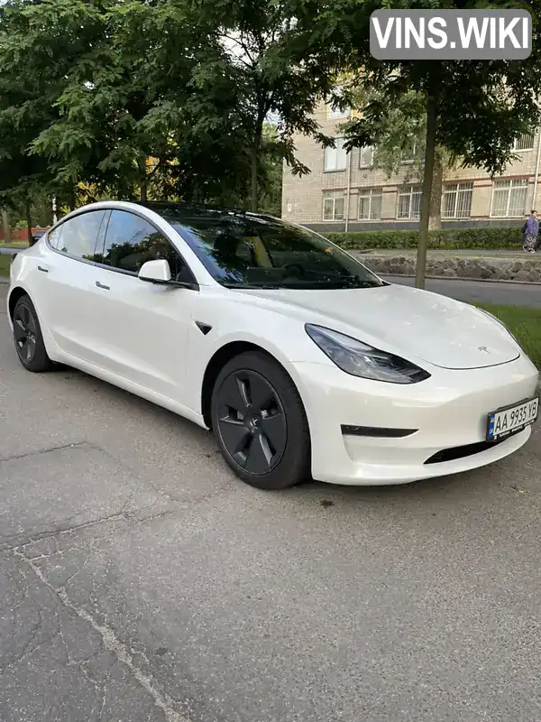 Tesla Model 3 2023, фото з оголошення 2 з 21, VIN 5YJ3E1EA8PF511649