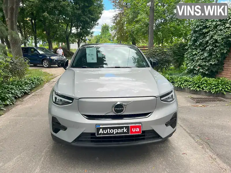 Volvo C40 Recharge 2022, фото з оголошення 2 з 21, VIN YV1XKEDV0P2034167