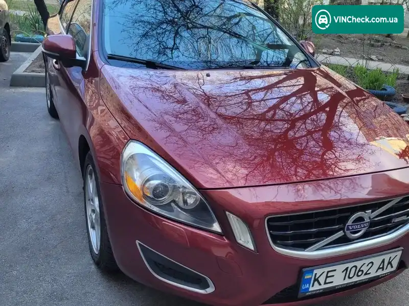 Volvo S60 2012, фото з оголошення 1 з 11, VIN YV1612FS0D2189409