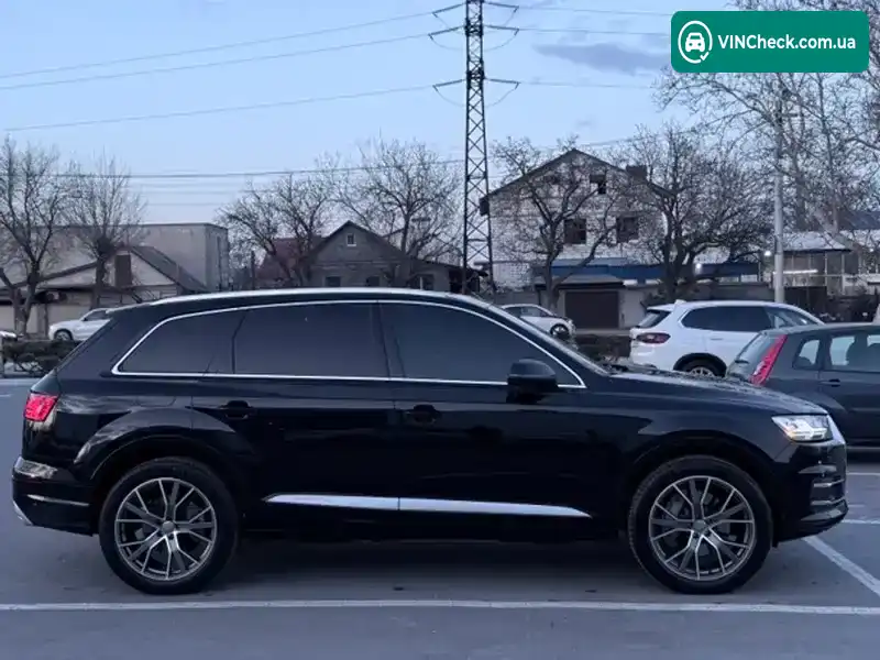 Audi Q7 2019, фото з оголошення 2 з 16, VIN WA1VAAF76KD027853