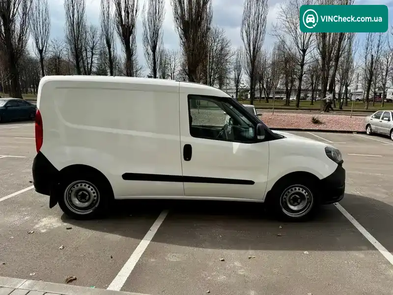 Fiat Doblo 2018, фото з оголошення 2 з 21, VIN ZFA26300006M33723