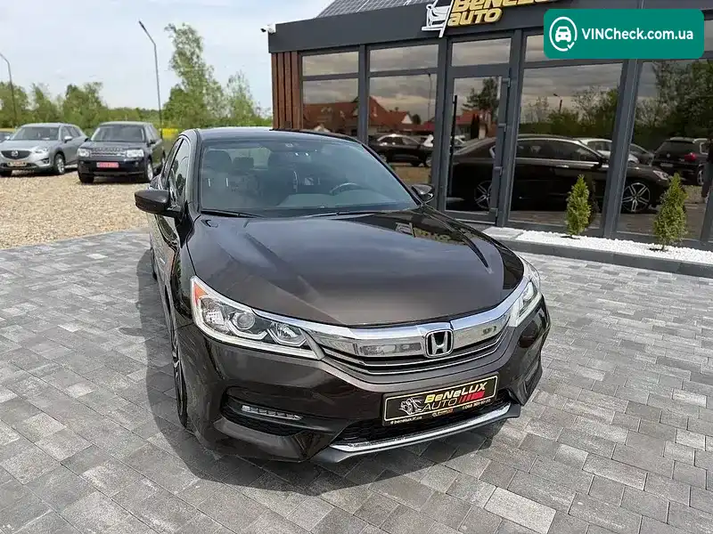 Honda Accord 2015, фото з оголошення 2 з 21, VIN 1HGCR2F56GA060520