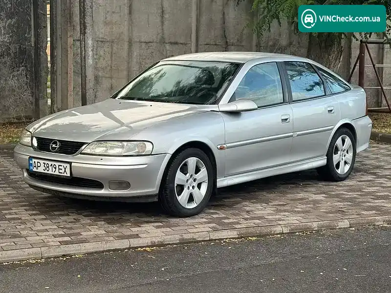Opel Vectra 1999, фото з оголошення 1 з 20, VIN W0L0JBF68X7071594