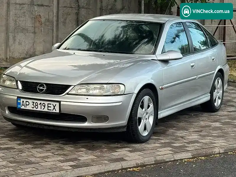 Opel Vectra 1999, фото з оголошення 2 з 20, VIN W0L0JBF68X7071594