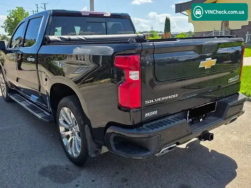 Chevrolet Silverado 2021, фото з оголошення 1 з 18, VIN 1GCUYHED4MZ239878