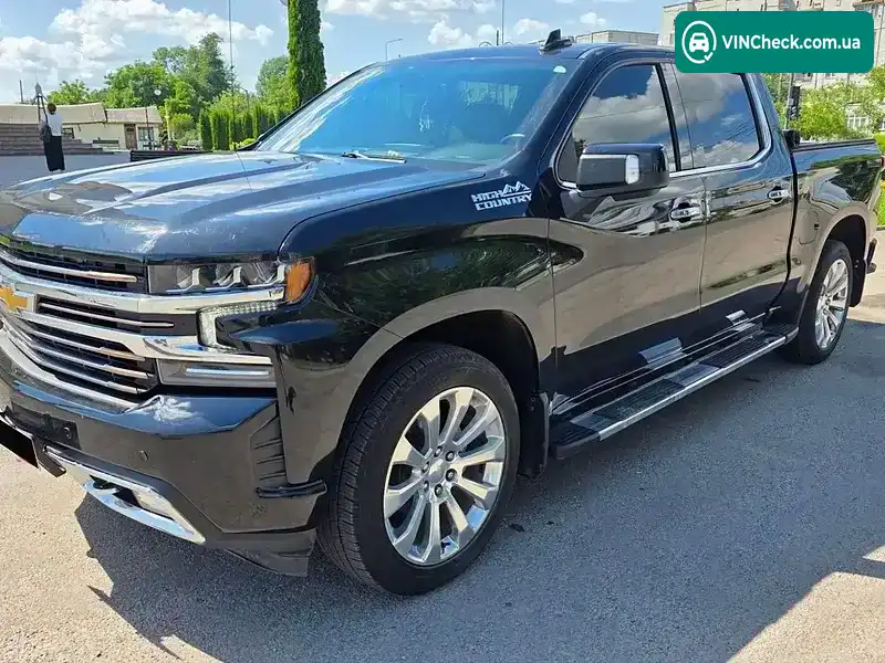 Chevrolet Silverado 2021, фото з оголошення 2 з 18, VIN 1GCUYHED4MZ239878