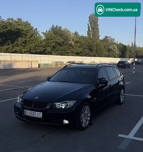 BMW 3 Series 2006, фото з оголошення 2 з 15, VIN WBAVU31000KY38105