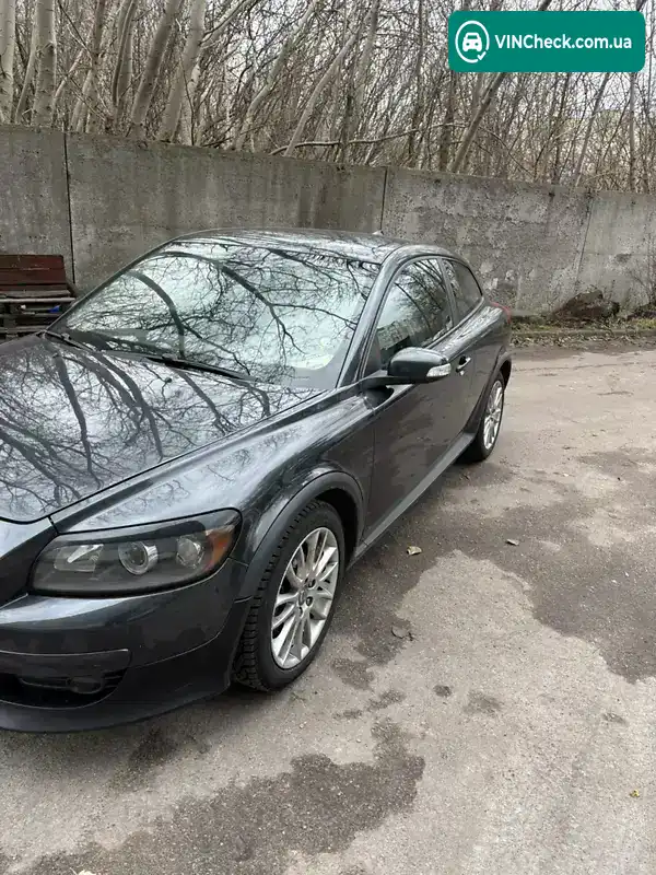 Volvo C30 2009, фото з оголошення 2 з 15, VIN YV1MK765292126066