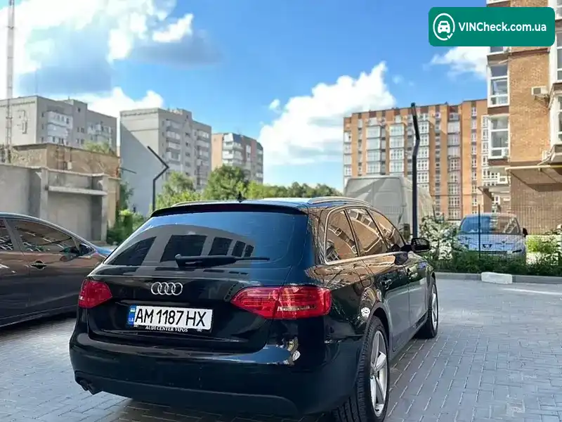 Audi A4 2009, фото з оголошення 2 з 11, VIN WAUZZZ8K0AA058044