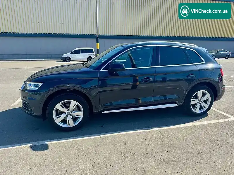 Audi Q5 2017, фото з оголошення 2 з 19, VIN WA1BNAFY4J2064376