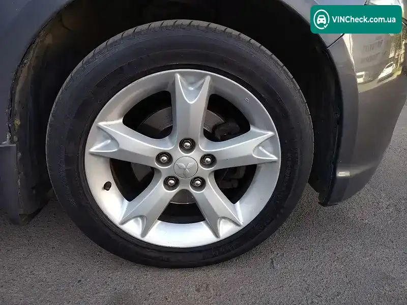 Mitsubishi Grandis 2008, фото з оголошення 2 з 21, VIN JMBLRNA4W8Z002028