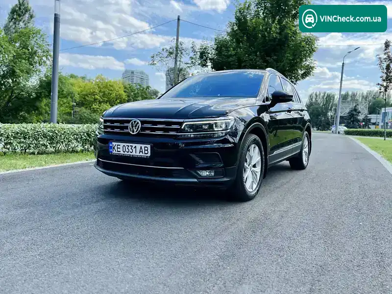 Volkswagen Tiguan 2018, фото з оголошення 1 з 20, VIN WVGZZZ5NZJW907491