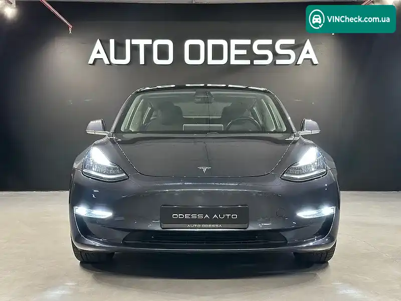 Tesla Model 3 2018, фото з оголошення 2 з 19, VIN 5YJ3E1EA4JF021751