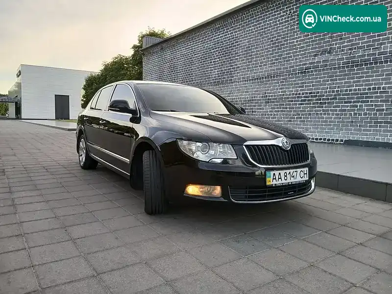 Skoda Superb 2011, фото з оголошення 1 з 20, VIN TMBAB43T6BB300743